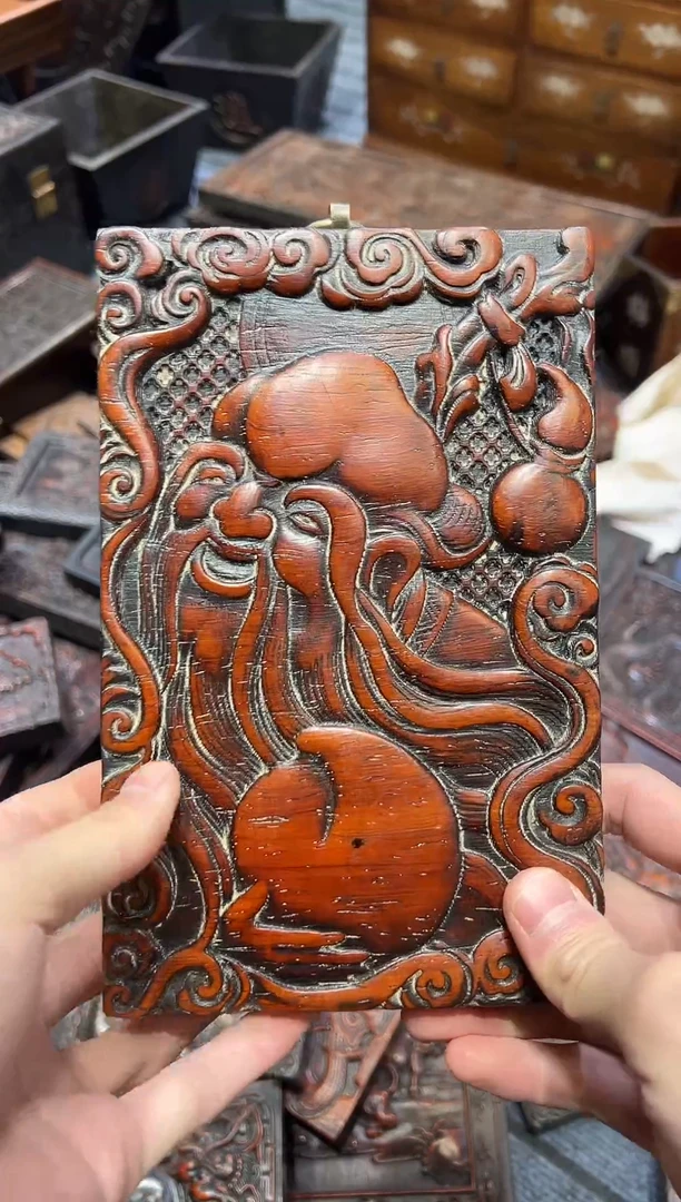 木紫檀雕刻一物一拍