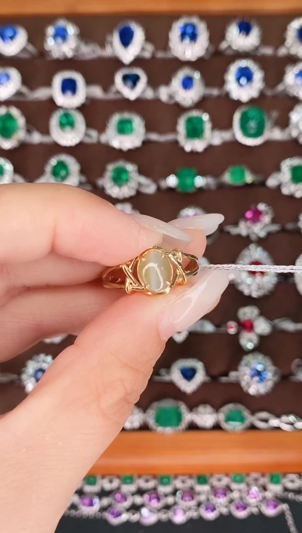 【闪购商品】猫眼18k金戒指18K金镶嵌1.07克拉