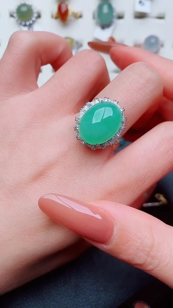 银S925镶嵌戒指翡翠...