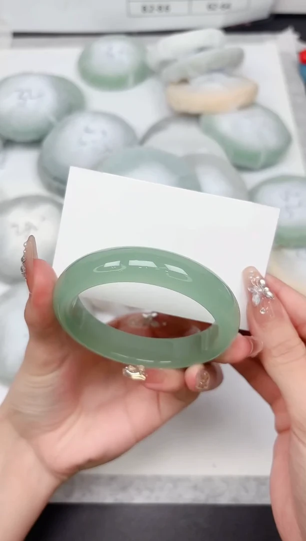 石英质玉手镯未镶嵌227-62.2