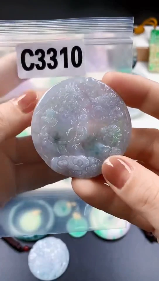 翡翠未镶嵌颈饰天然翡翠吊坠挂件