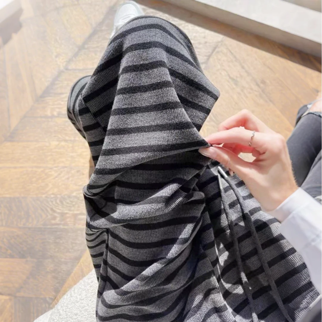 2025爆款撞色条纹阔腿裤女春夏薄款洋气高腰慵懒宽松休闲裤