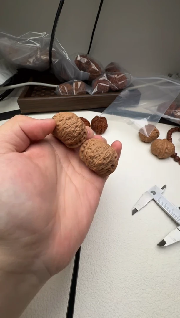 【闪购商品】文玩核桃把件核桃