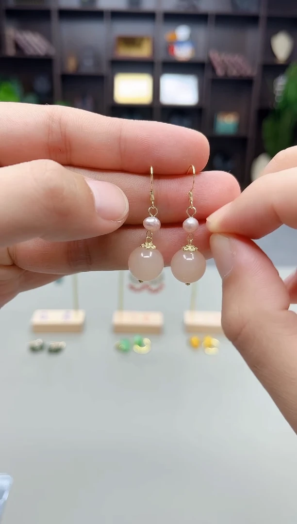 银S925镶嵌耳饰玛瑙/玉髓218000