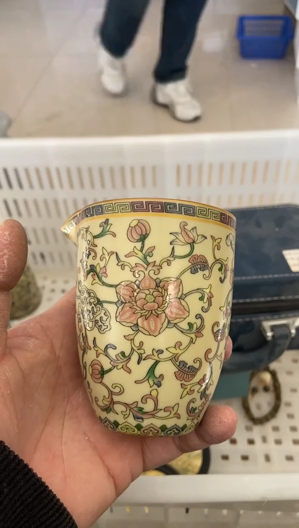 杯无运费险有瑕疵的摄影的产品有使用过的痕迹有点脏介意勿拍