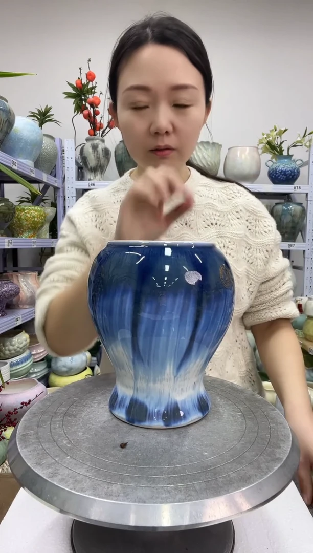 【1.3】花盆尺寸 高：20  口：10