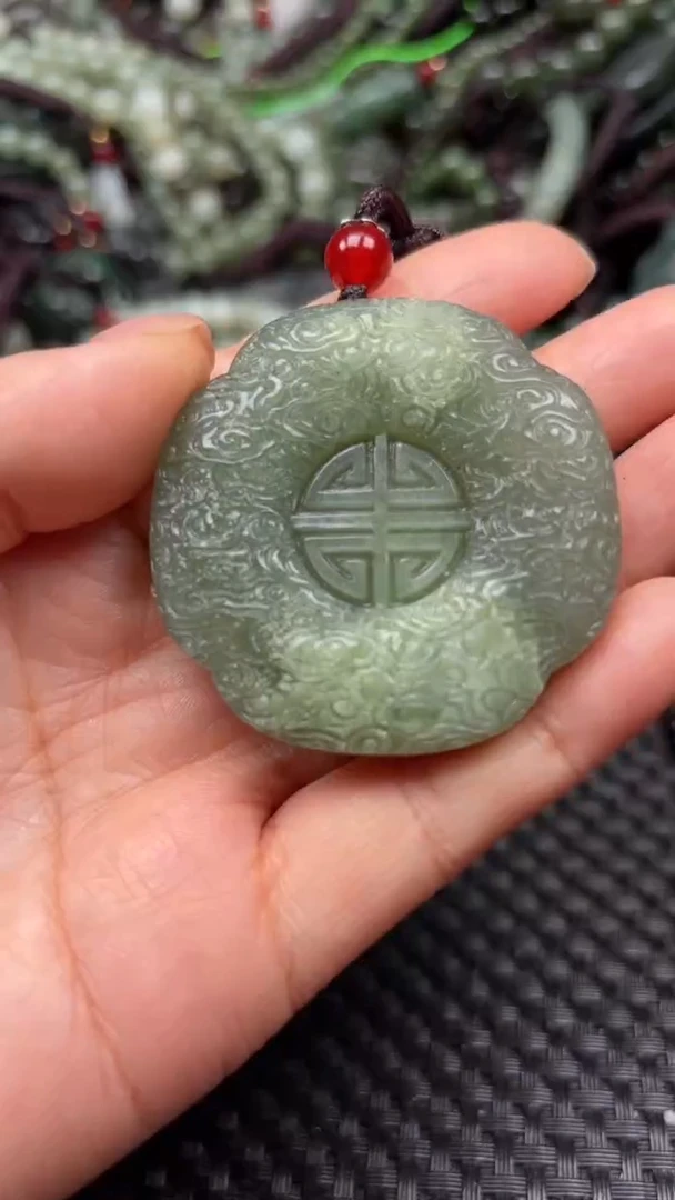 【闪购商品】和田玉颈饰未镶嵌.