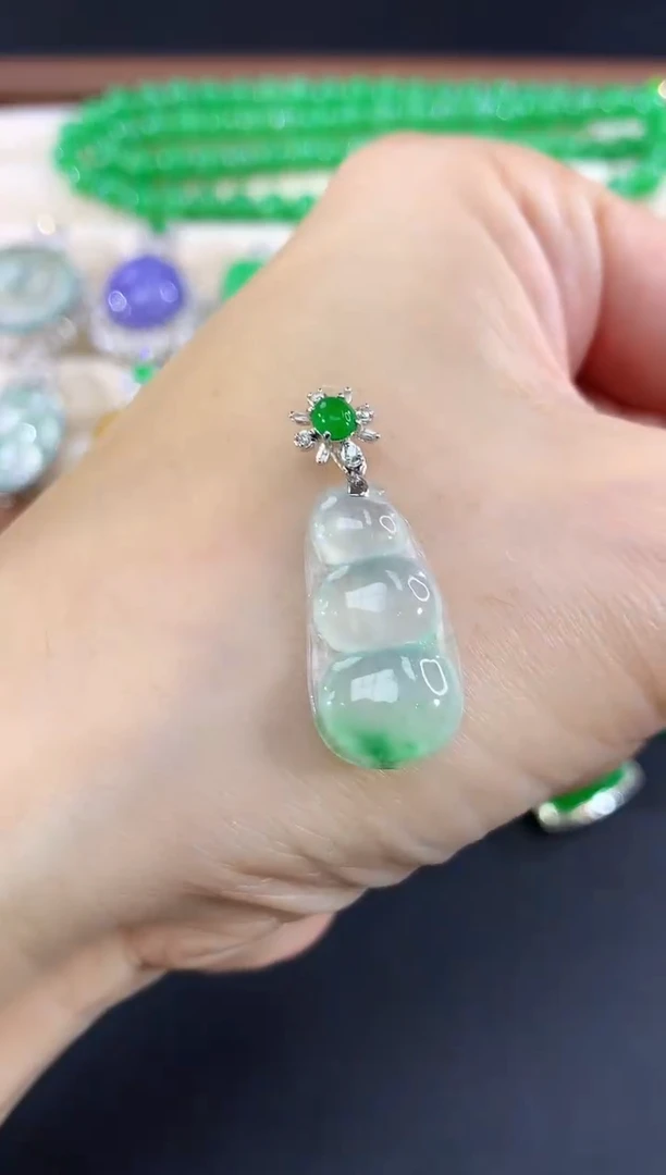 吊坠(不含链)18K金镶嵌翡翠11|1980