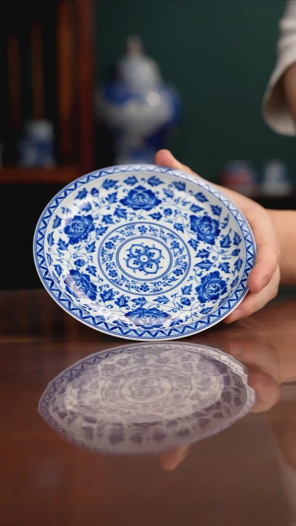 晓月柴窑 缠枝牡丹