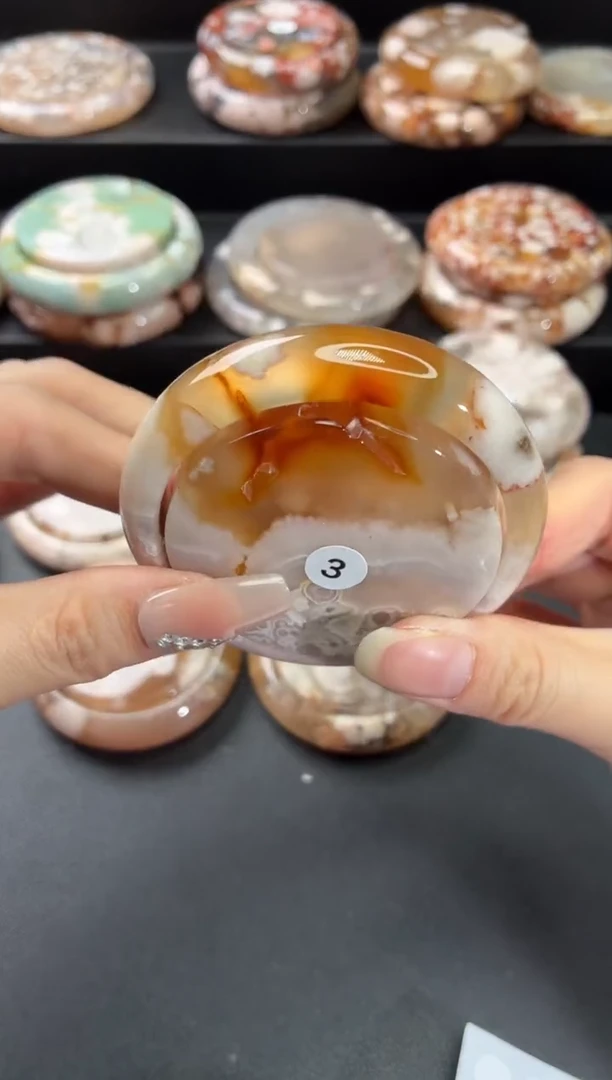 手镯玛瑙/玉髓未镶嵌石英质玉56圈(赠送镯心)圈口建议拍大