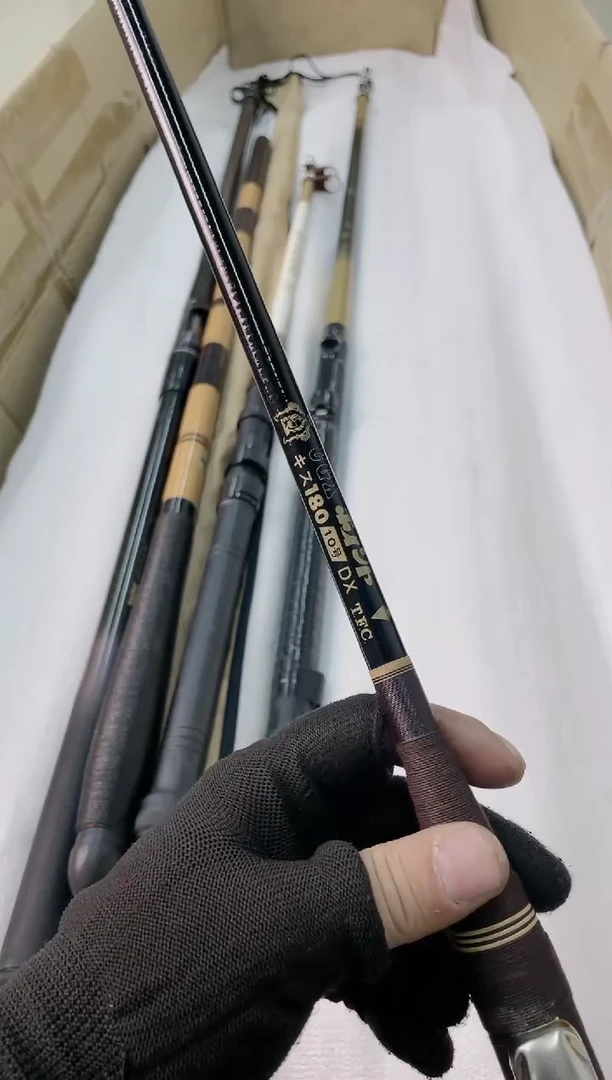 用****克鱼竿孤品 微瑕疵 以直播间讲解为准
