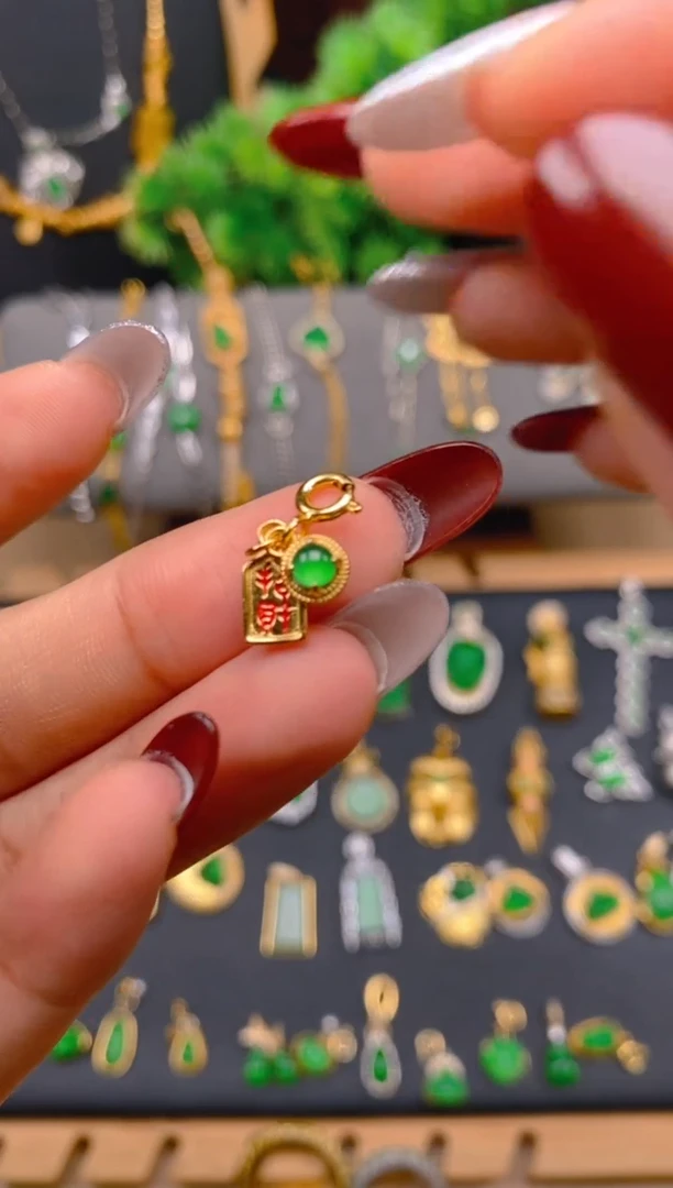 吊坠(不含链)银S925镶嵌翡翠配饰