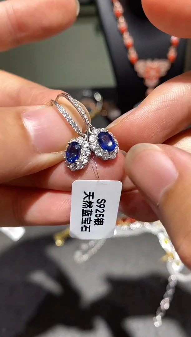 耳饰蓝宝石银S925镶嵌耳钉