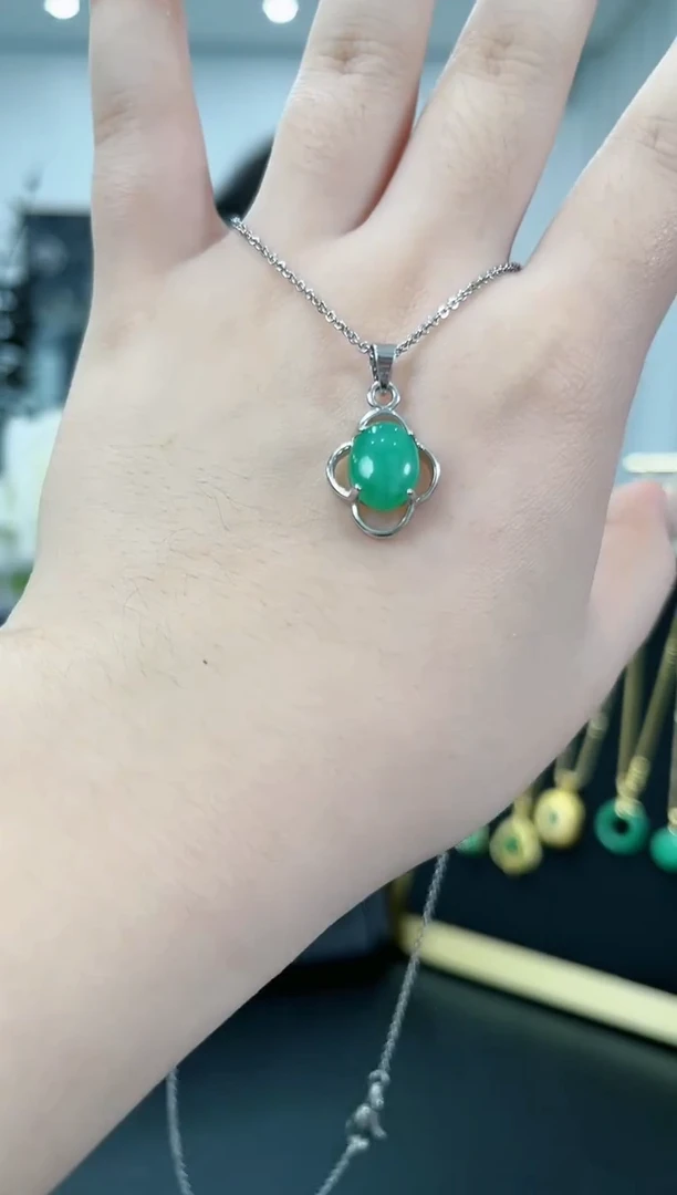 【闪购商品】石英质玉颈饰未镶嵌多样性发其一