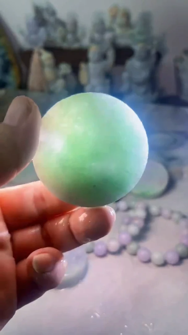 【闪购商品】翡翠吊坠(不含链)未镶嵌A49