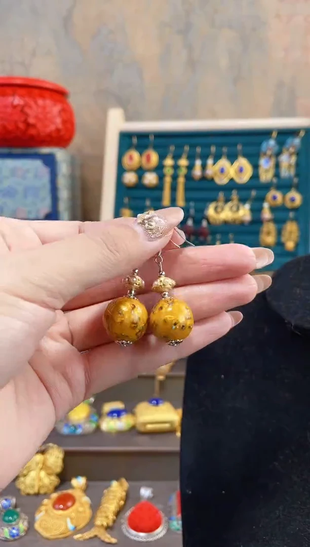 【闪购商品】非遗犀皮漆精品耳环黄色