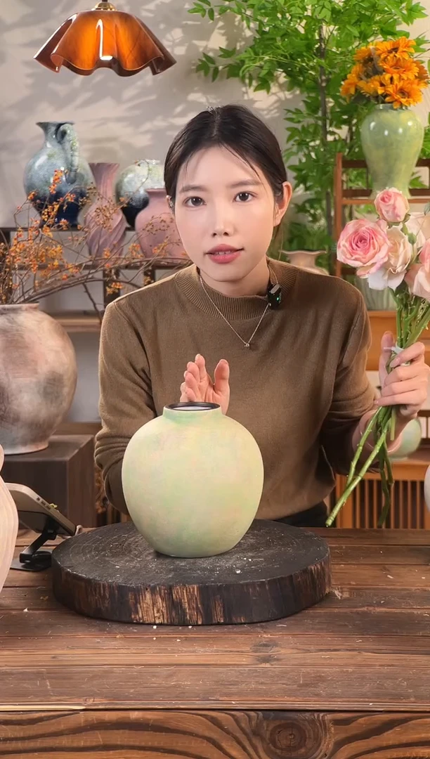 苔点绿-小圆口 陶瓷花瓶