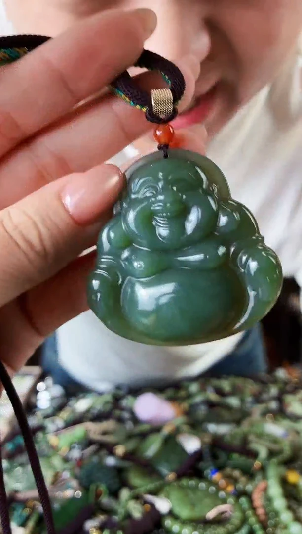 未镶嵌和田玉挂件1