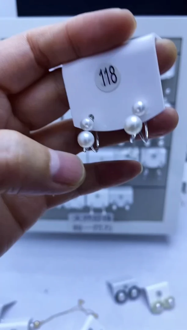 银S925镶嵌耳饰淡水珍珠118