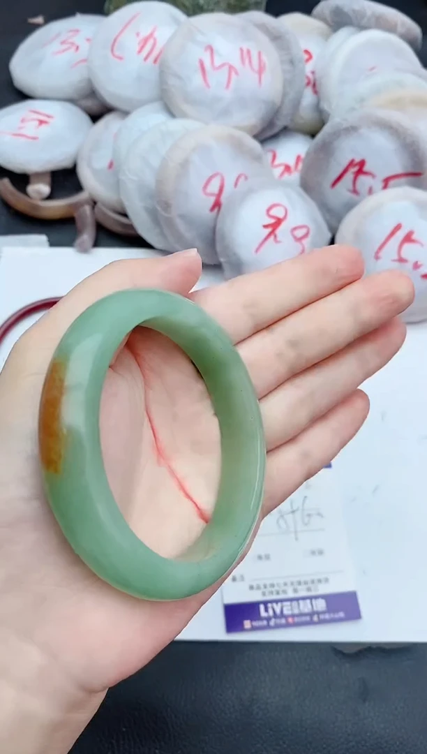 未镶嵌手镯石英质玉118+59/60