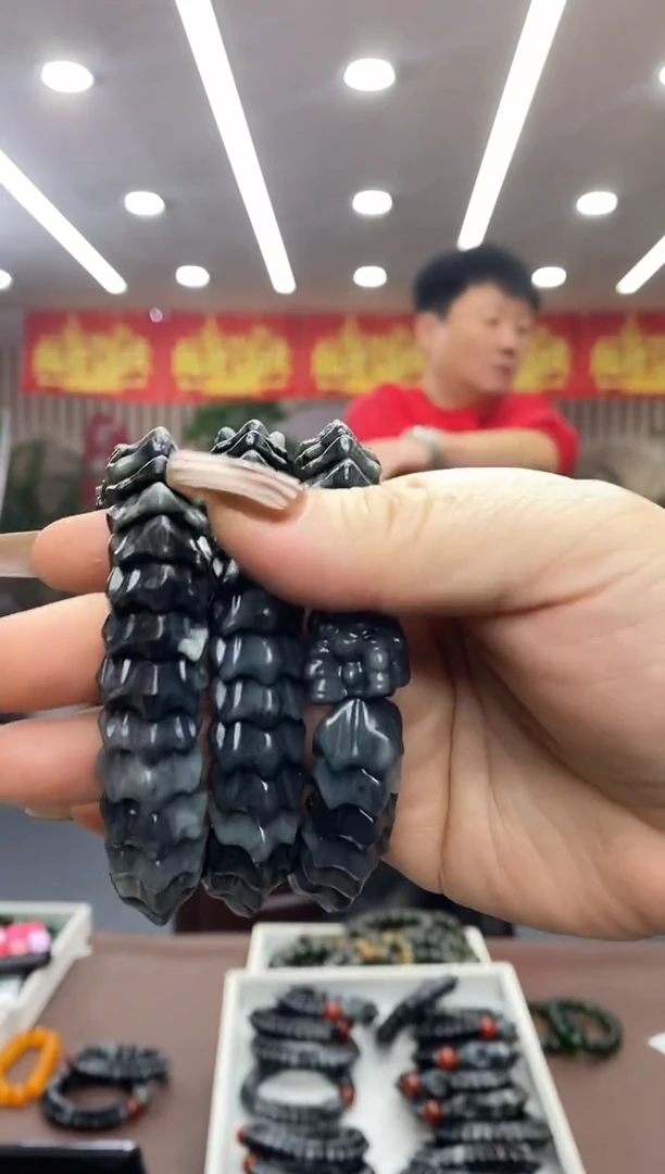 未镶嵌手链和田玉多样式发货随机发一