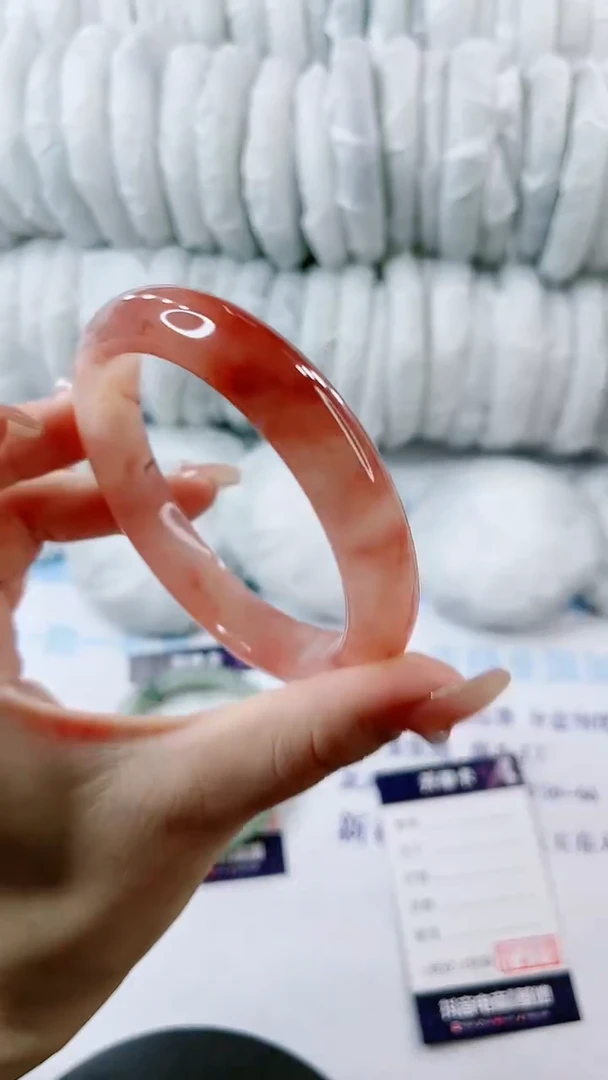 【闪购商品】石英质玉手镯未镶嵌0464715080-62多样性发货