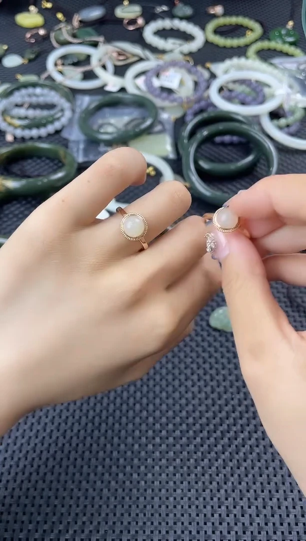 和田玉未镶嵌颈饰天然和田玉  15