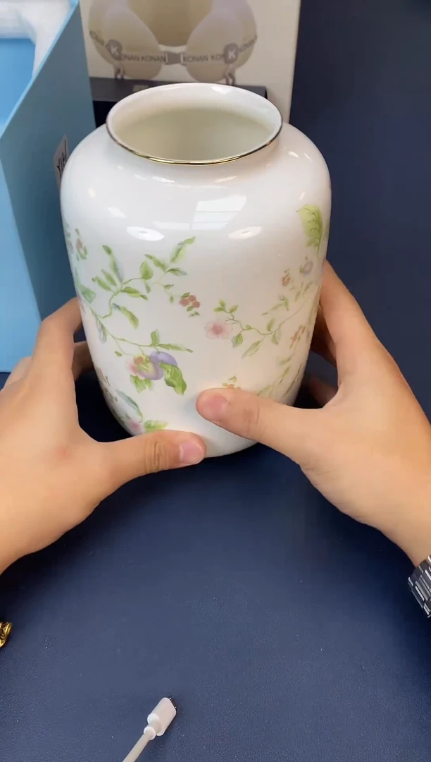 瓷片 老号重启，一漏到底@@Y156