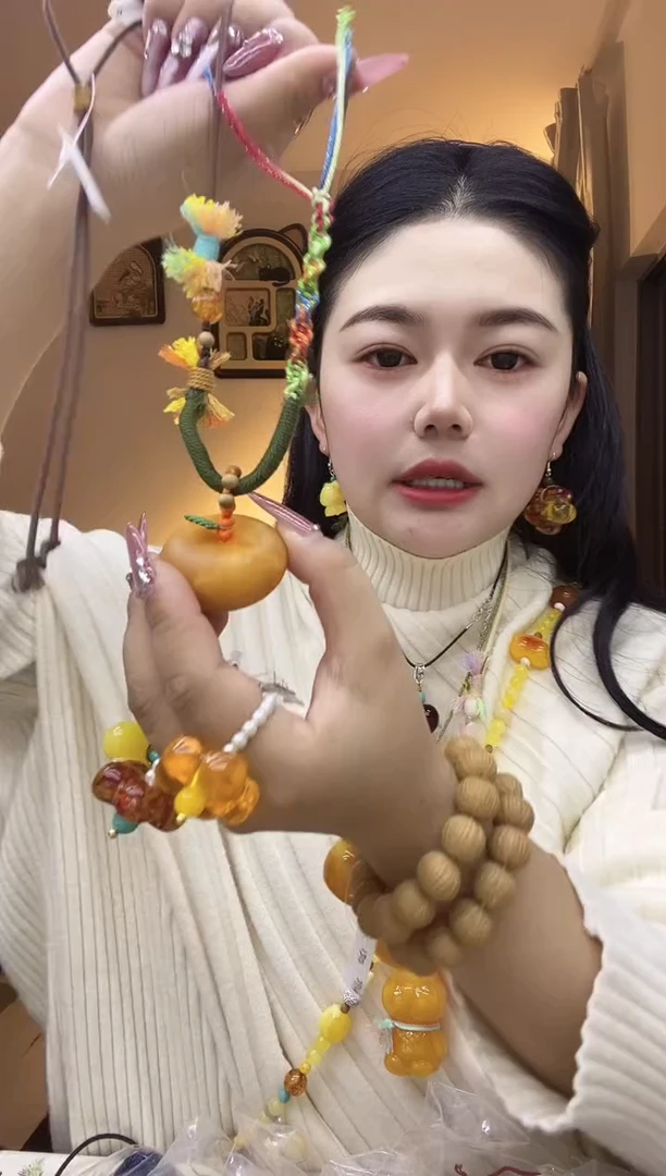 无合金熊北北时尚穿搭饰品
