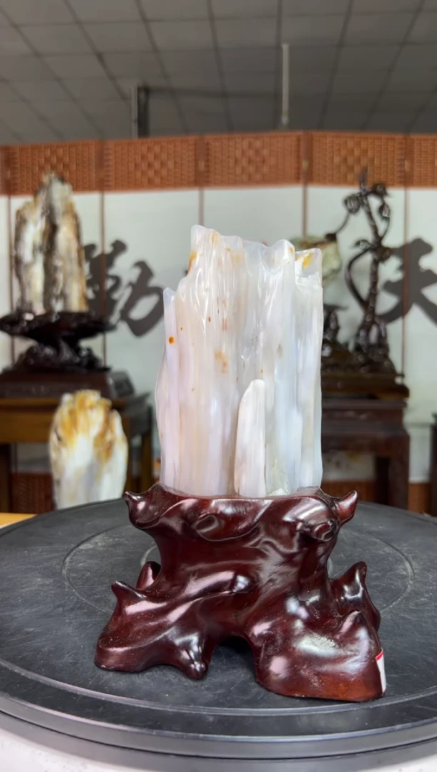 未镶嵌珠宝奇石硅化玉1