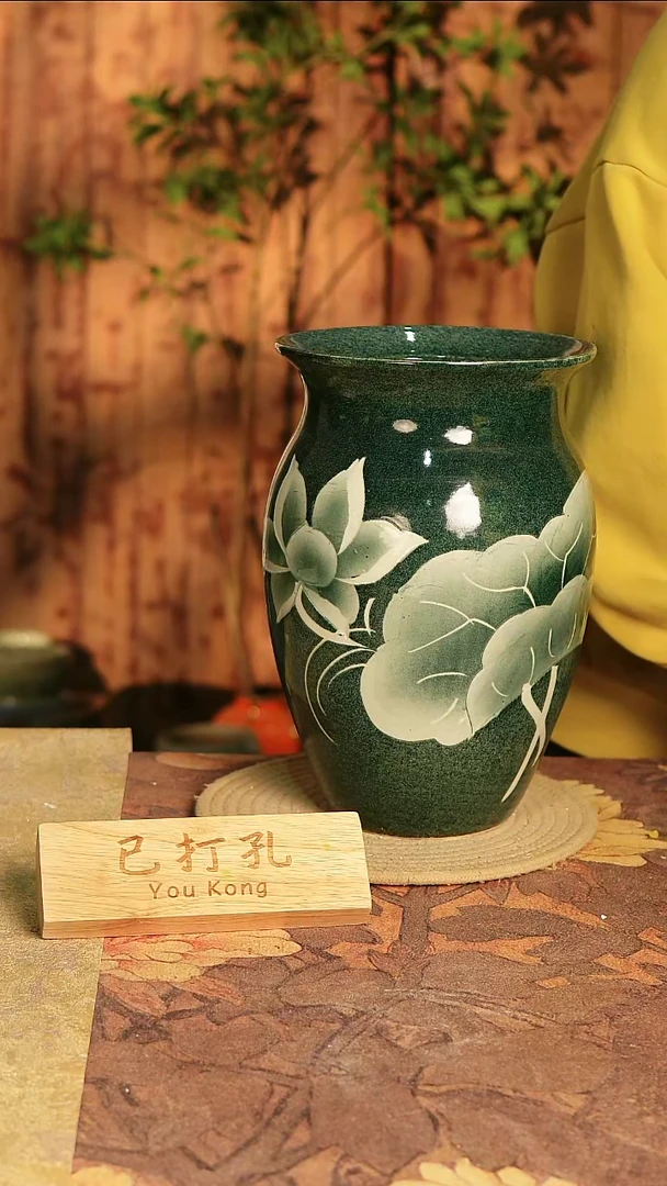 陶瓷19-3高30口17误差2已打孔瑕疵