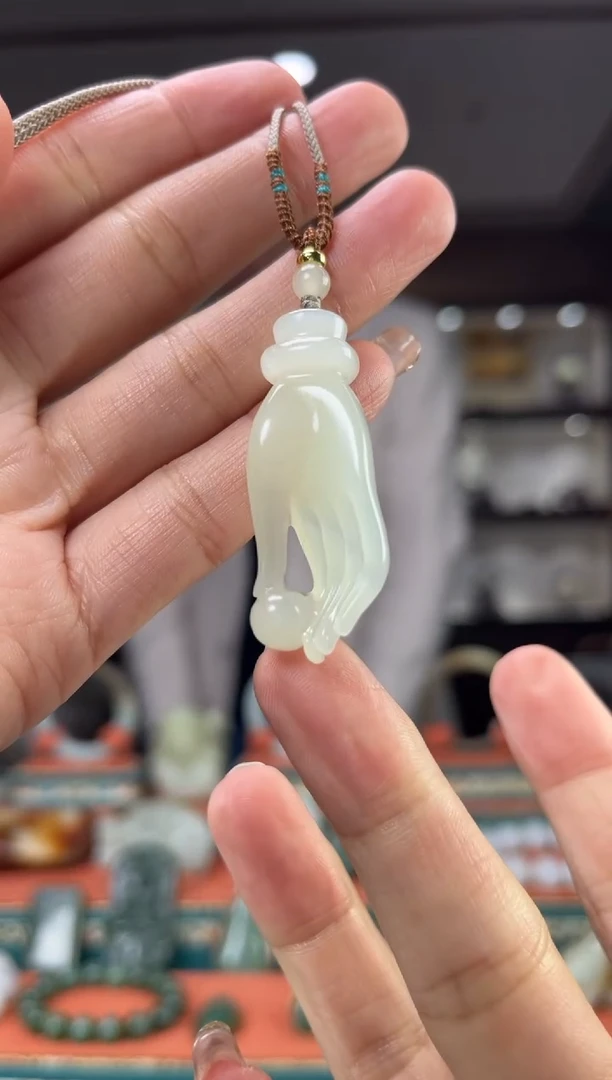 【闪购商品】和田玉颈饰未镶嵌佩佩