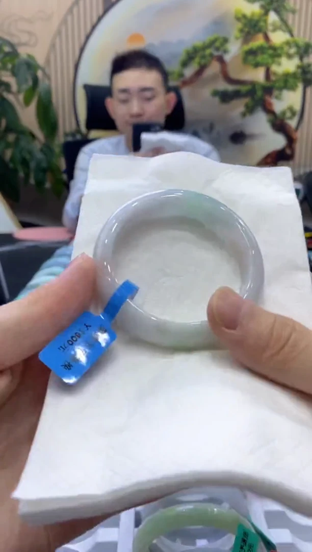 翡翠手镯未镶嵌0000007476