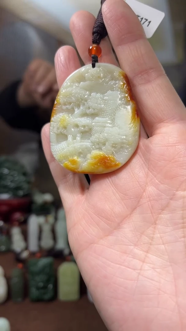 颈饰未镶嵌和田玉`