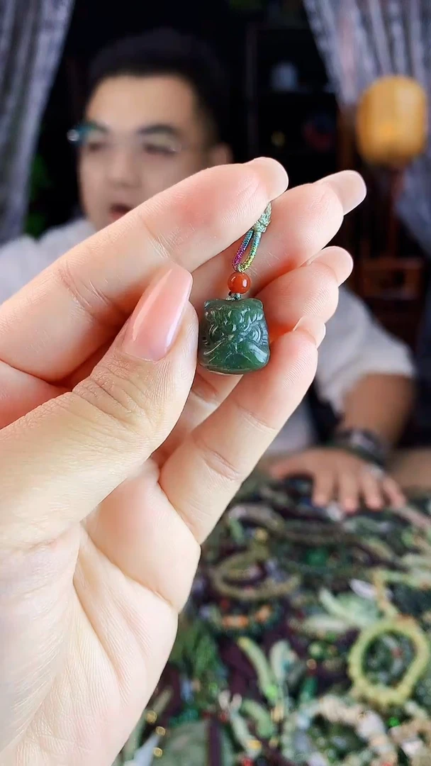 颈饰未镶嵌和田玉多样性发货拍一发一