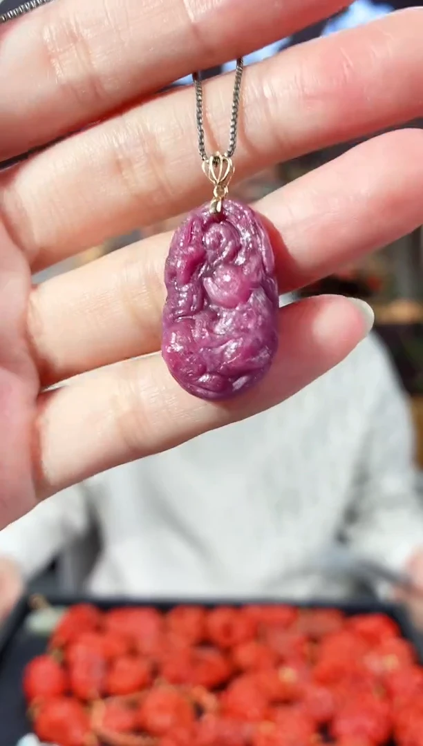 吊坠(不含链)18K金镶嵌红宝石989