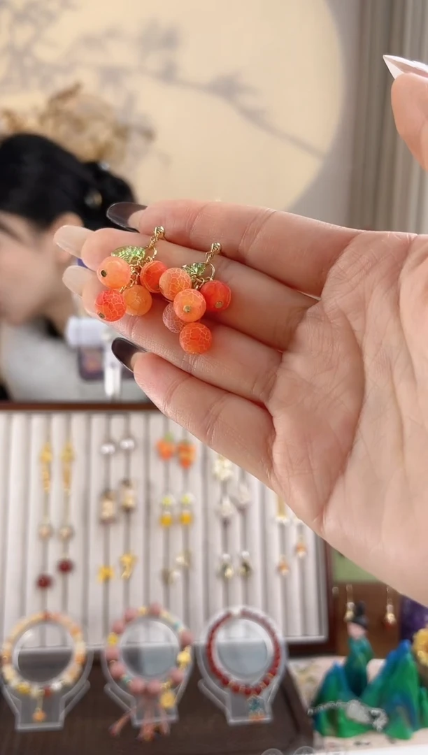 铜合金925银无1-3小柿子耳钉