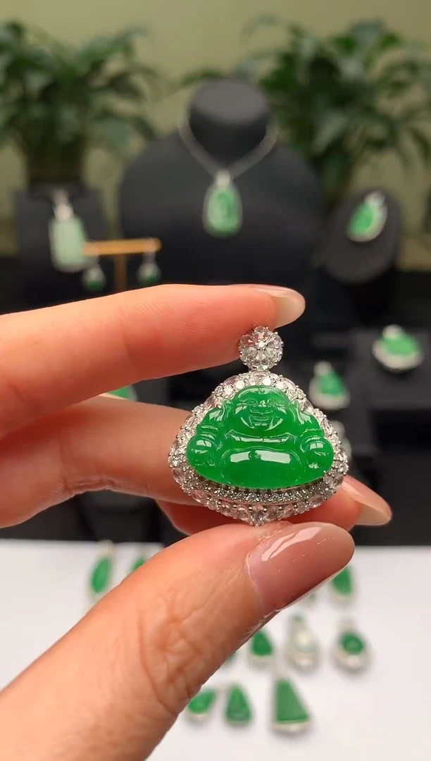 翡翠18K金镶嵌吊坠(不含链)佛公