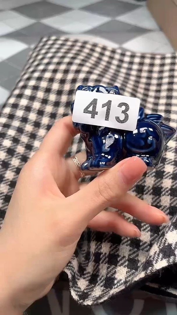 瓷片陶瓷如图所示周边 驴