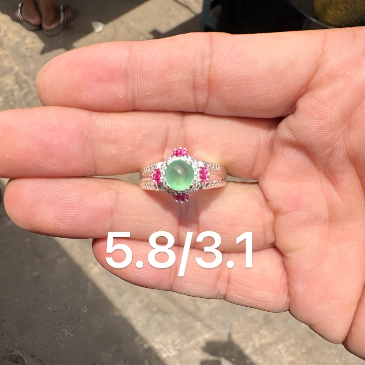 0714(小哪吒在源头)冰种翡翠正圆薄荷绿戒面干净饱满荧光足M50