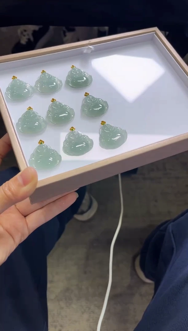 颈饰18K金镶嵌翡翠T98/多样性发一件/配绳子