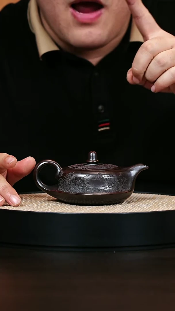 茶壶紫砂曲壶 古乌泥