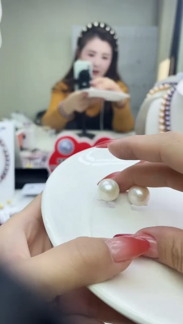 未镶嵌耳饰淡水珍珠白色系 1