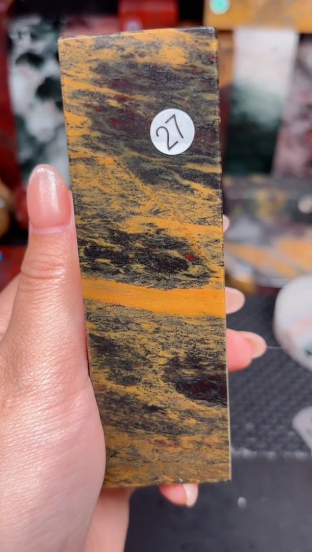 玉 桂林鸡血创意摆件装饰 编号：27