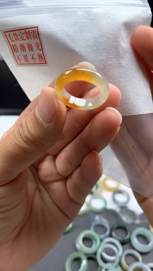 未镶嵌定制翡翠毛货需精细抛光戒圈 10#