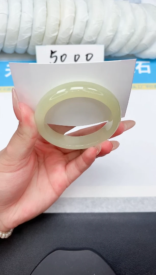 石英质玉手镯未镶嵌201-54.4