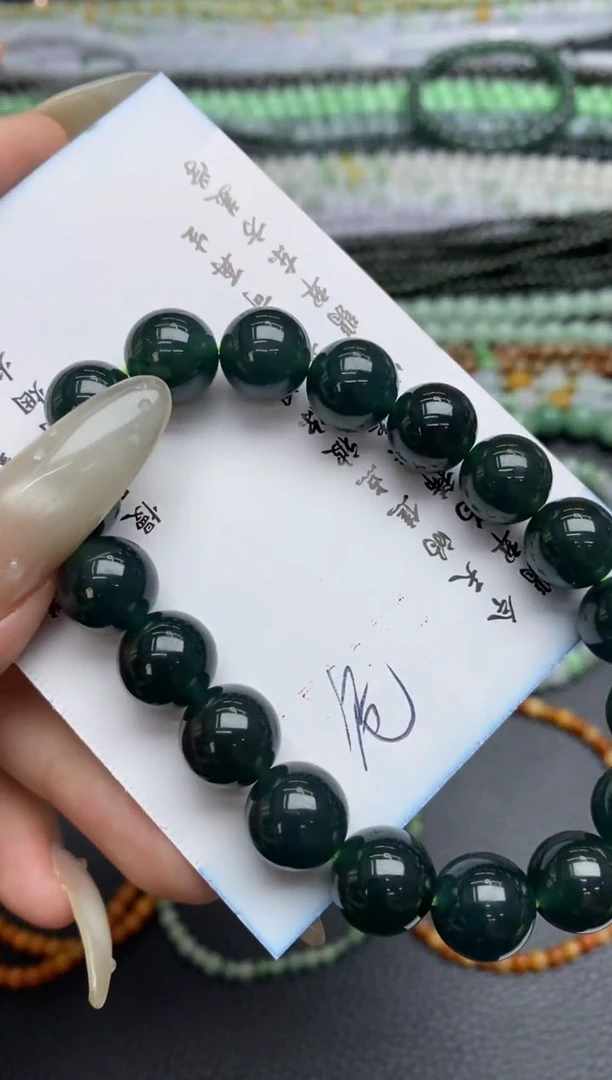 未镶嵌定制翡翠翡翠毛货~