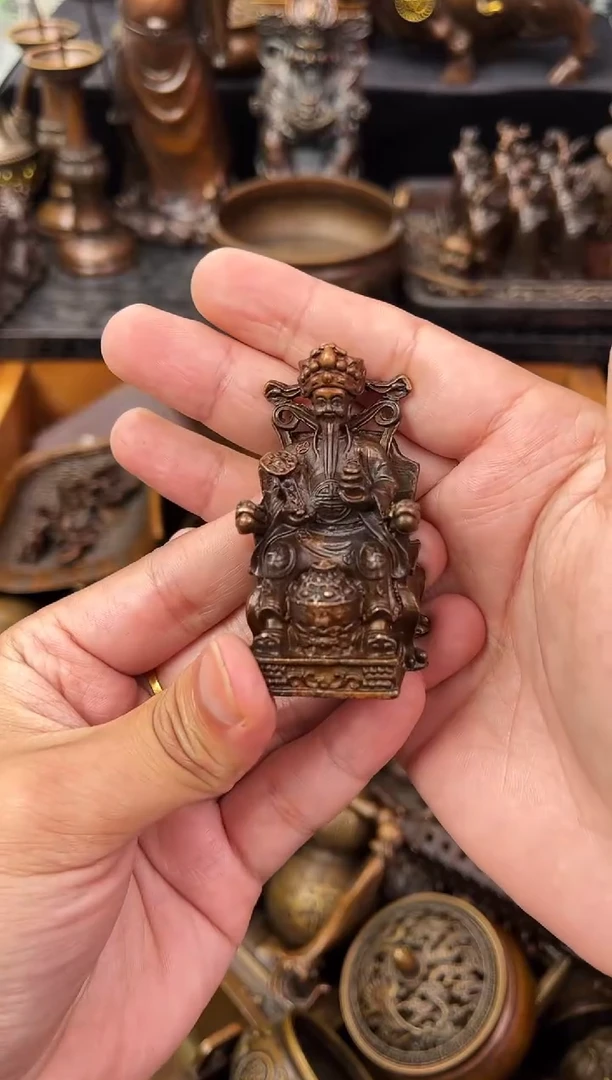 鹏哥铜器摆件   雅集甄选