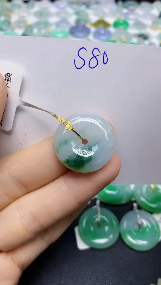 颈饰18K金镶嵌翡翠天然缅甸翡翠A货翡翠百元以上9元证书费自理