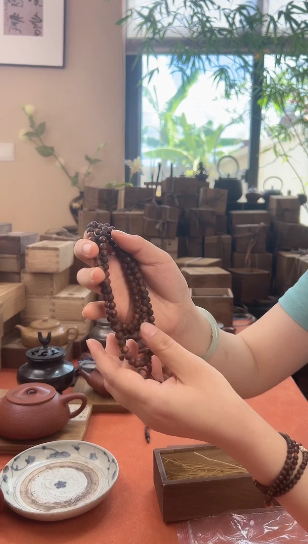 大*一个手串哈哈哈哈